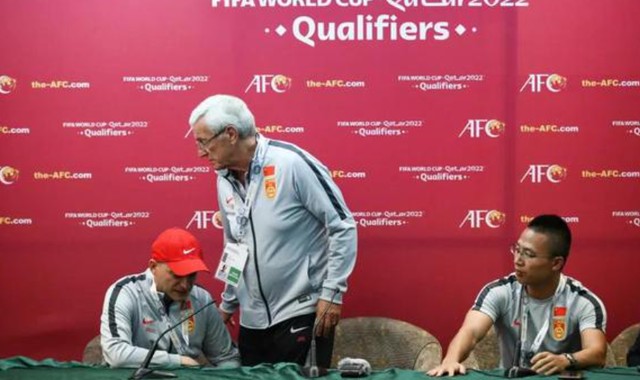 国足惊天内幕：当年足协欠薪千万，陈戌源与许家印内斗逼里皮下课